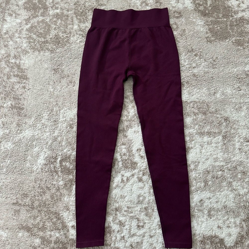 H&M move sports legging